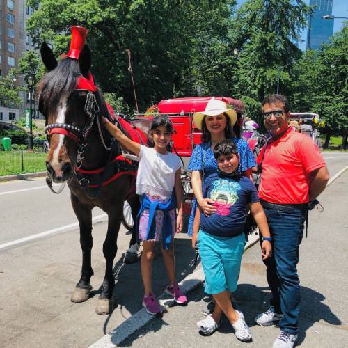 family-img